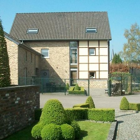 Vila 'Tmaelhof Voeren Exteriér fotografie