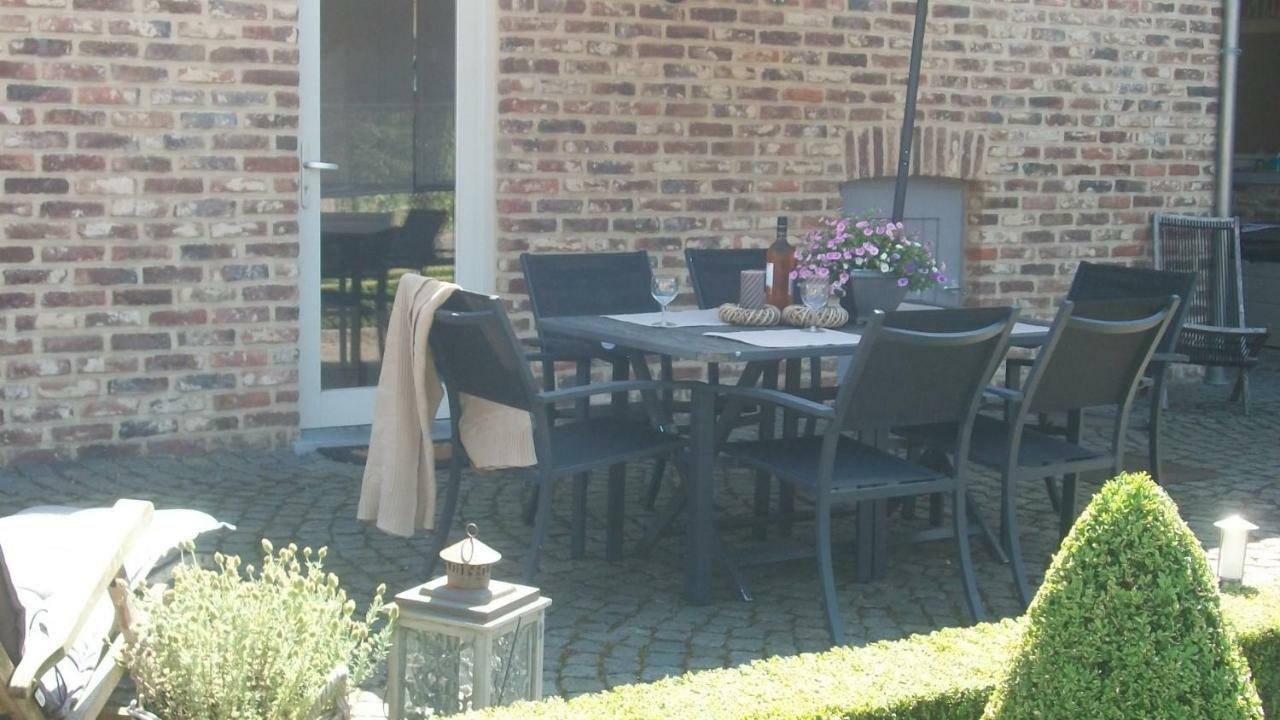 Vila 'Tmaelhof Voeren Exteriér fotografie