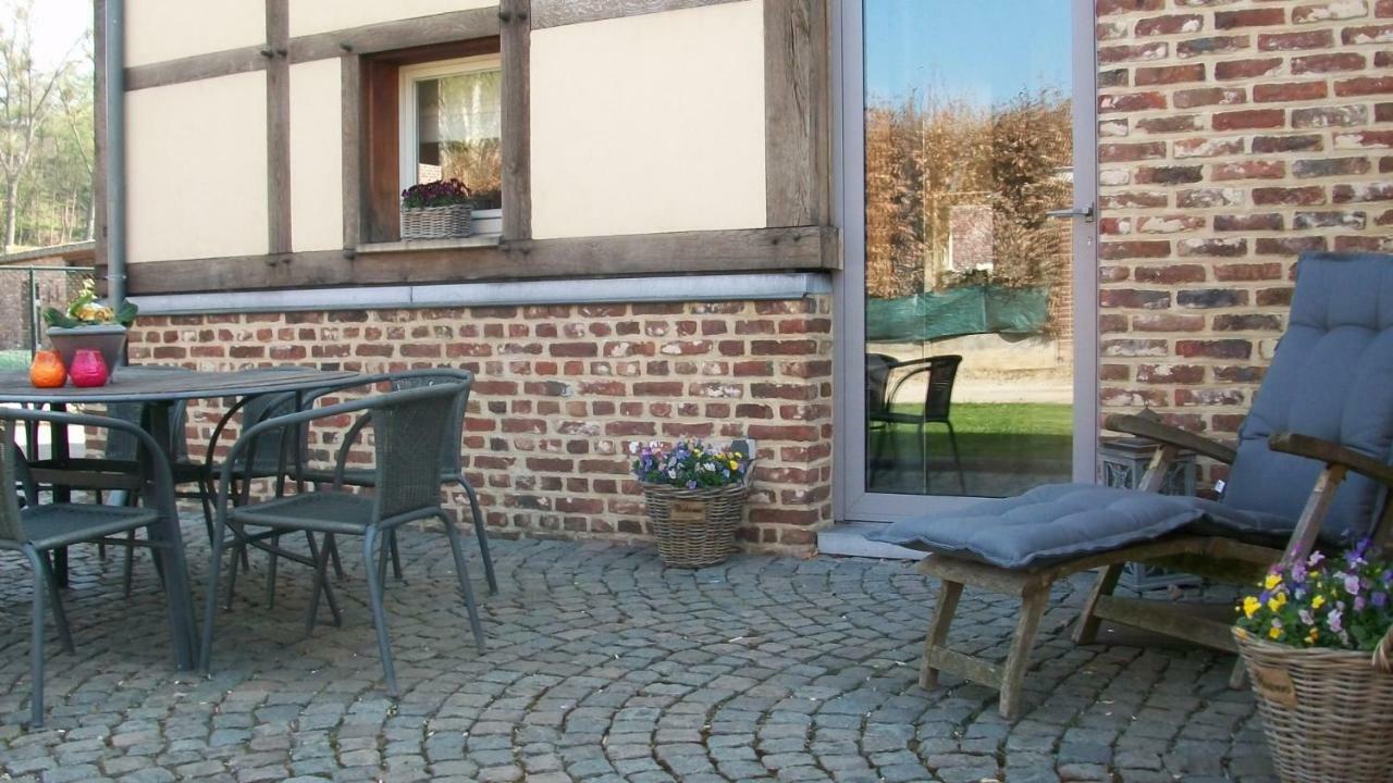 Vila 'Tmaelhof Voeren Exteriér fotografie